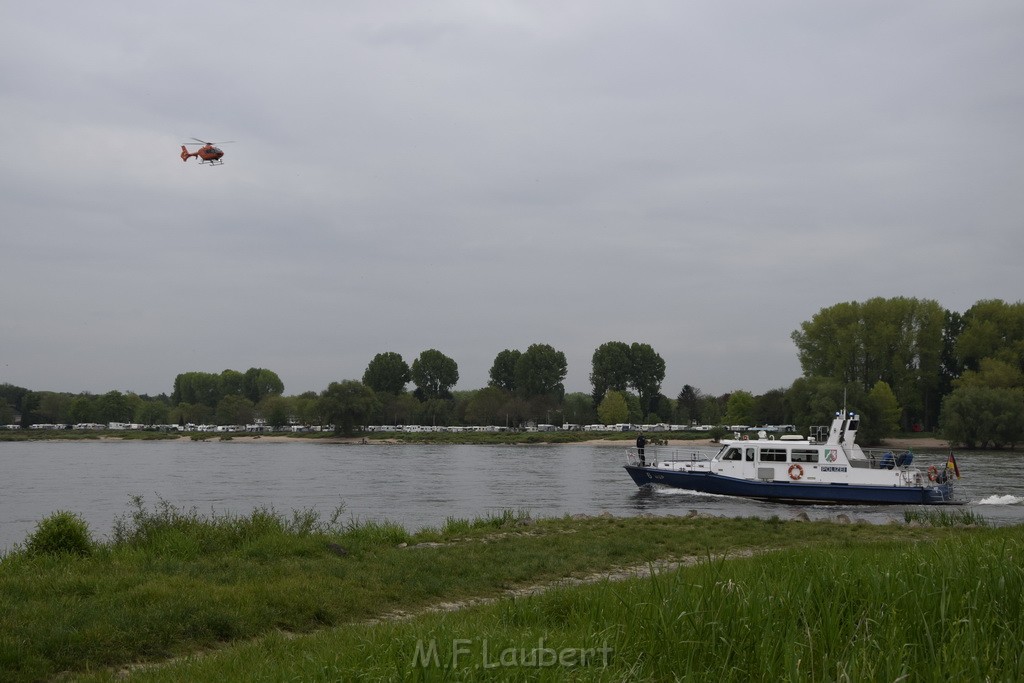 PRhein Koeln Porz Ensen Schwimmer untergegangen P006.JPG - Miklos Laubert